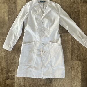 Women's Vera G. Slim Fit 34 3/4" Lab Coat